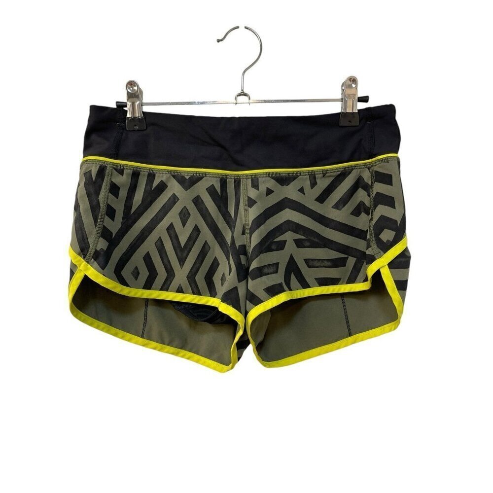 Lululemon Speed Short Chevron Shuffle Fatigue Green Black Split Pea Size 4